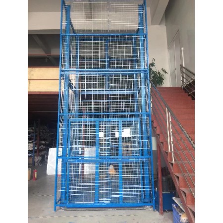 導(dǎo)軌式升降平臺